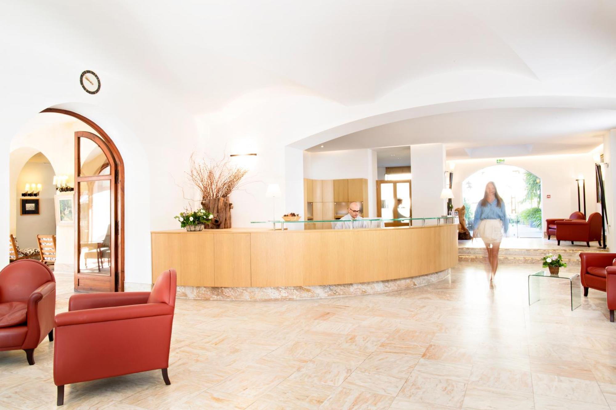 Le Grand Hotel Moltig les Bains Zewnętrze zdjęcie