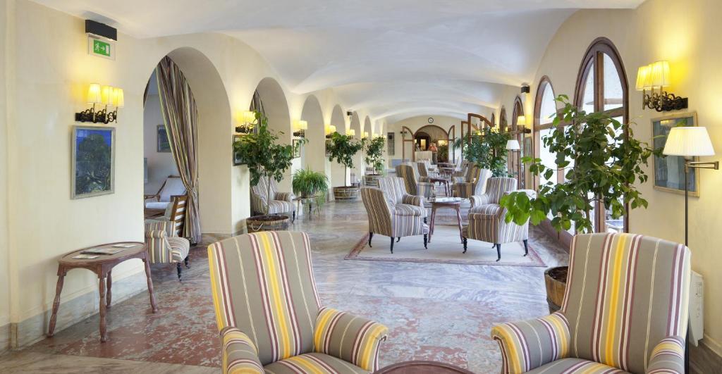 Le Grand Hotel Moltig les Bains Zewnętrze zdjęcie